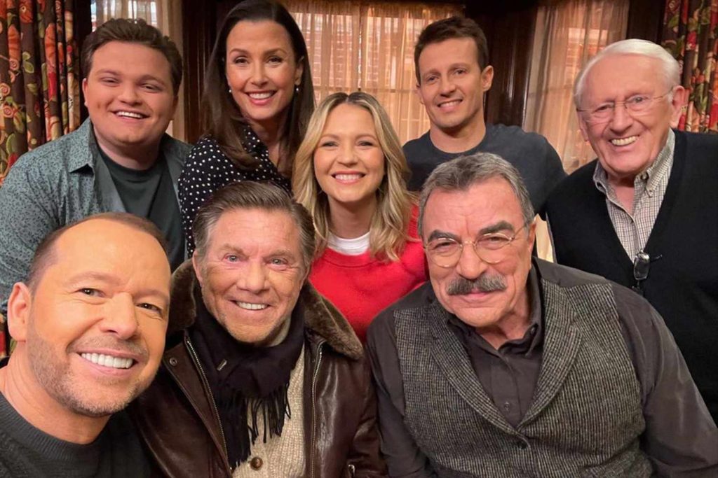 Tom-Selleck-and-Larry-Manetti-Magnum-P.I.-reunion